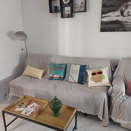 Avenida Apartment